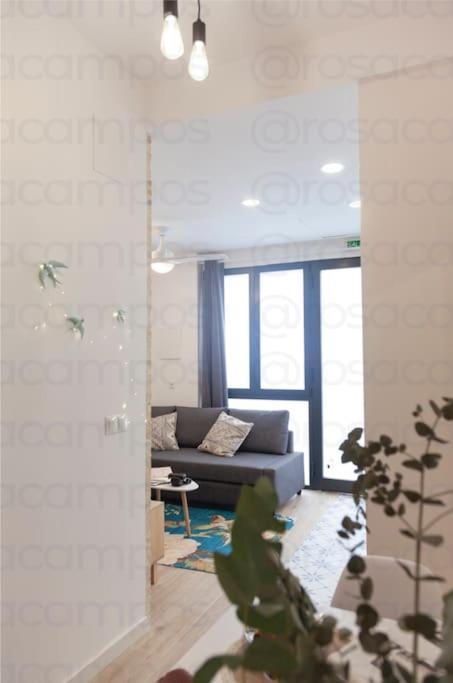 Rb - Urban Loft Retreat, Comfort & Good Location Valensiya Dış mekan fotoğraf