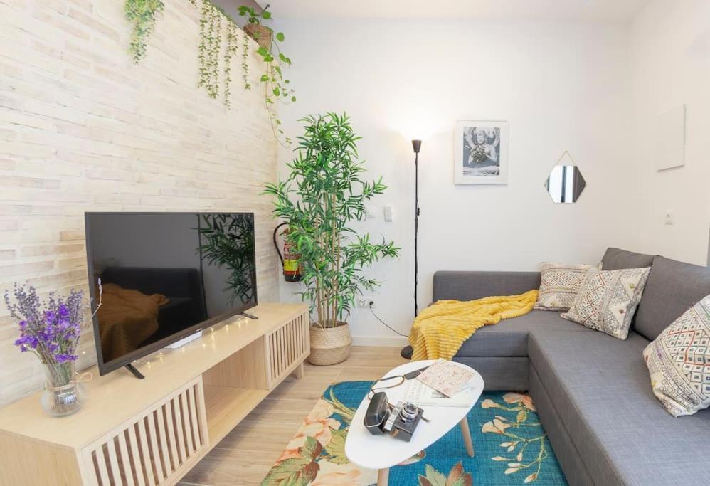 Rb - Urban Loft Retreat, Comfort & Good Location Valensiya Dış mekan fotoğraf